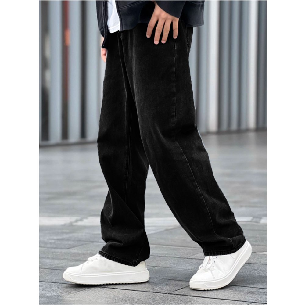 Baggy-Fit-Jeans-in-Black-New-1-488.882.jpg Wide Leg Jeans in Black - Image 1